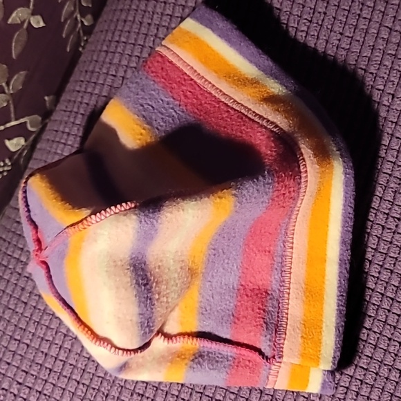 Hat - Picture 2 of 2